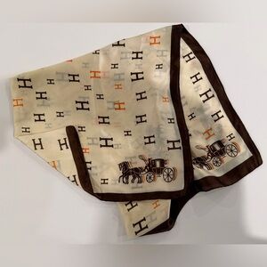 Elegant Silk Scarf with Horse Carriage Print